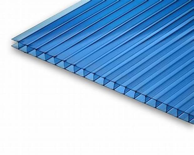 Policarbonato Alveolar de 6mm 11.60 x 2.10 azul Poliforte